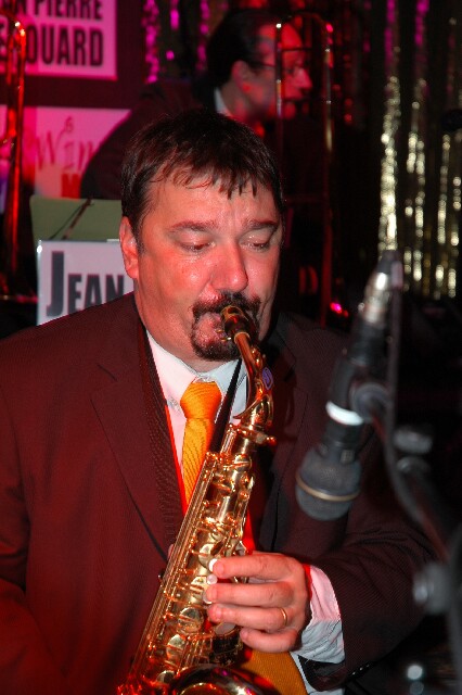 min 2005 11 12 fous swing 024